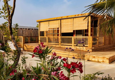 Vue sur le gîte depuis le jardin